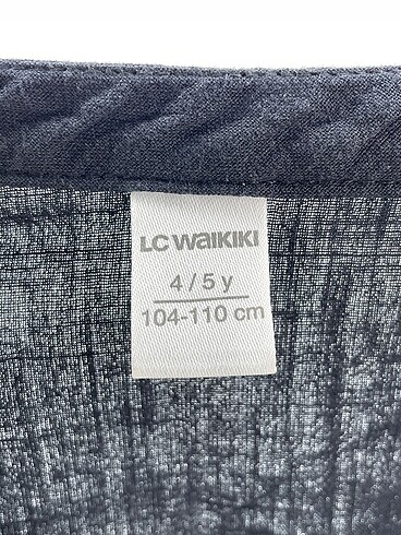 universal Beden siyah Renk LC Waikiki Bluz %70 İndirimli.