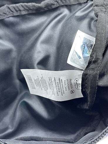 Beden Eastpak Çapraz Çanta %70 İndirimli.