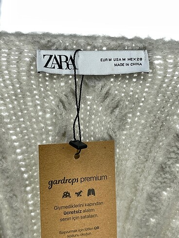 m Beden çeşitli Renk Zara Süveter %70 İndirimli.