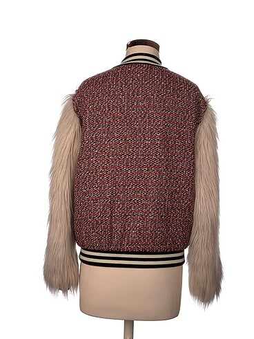42 Beden MSGM Hırka %70 İndirimli.