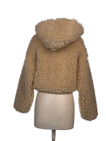 m Beden Pull and Bear Sweatshirt %70 İndirimli.