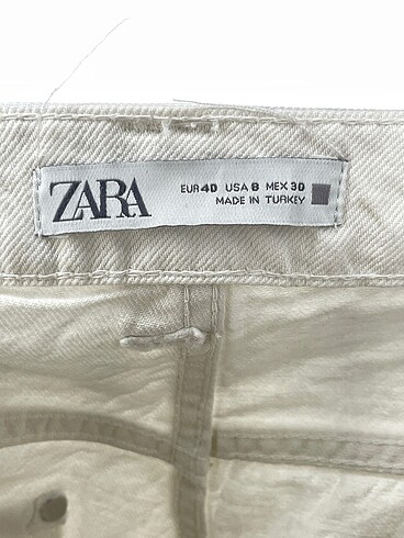 40 Beden beyaz Renk Zara Jean / Kot %70 İndirimli.