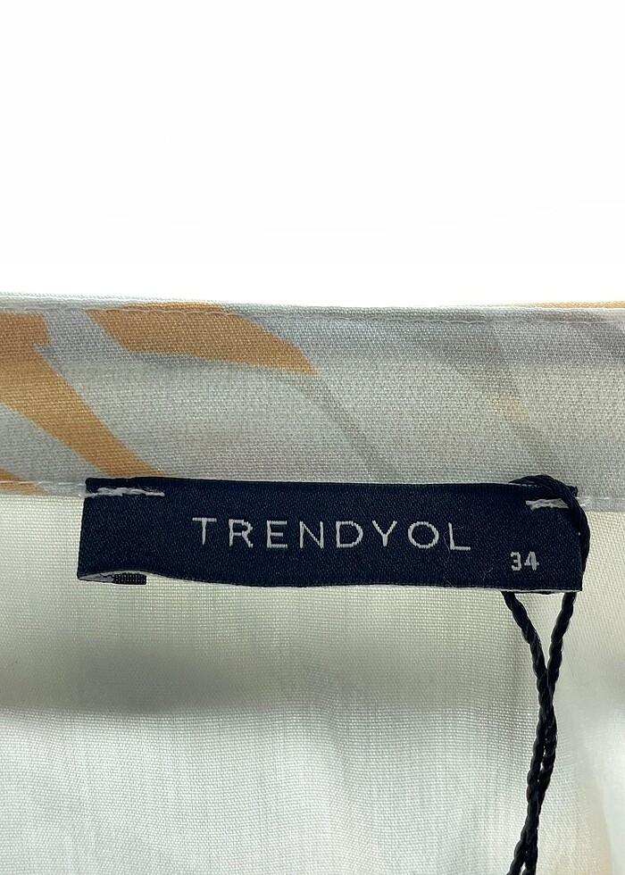 Trendyol & Milla Kısa Elbise %70 İndirimli. - Görsel 4