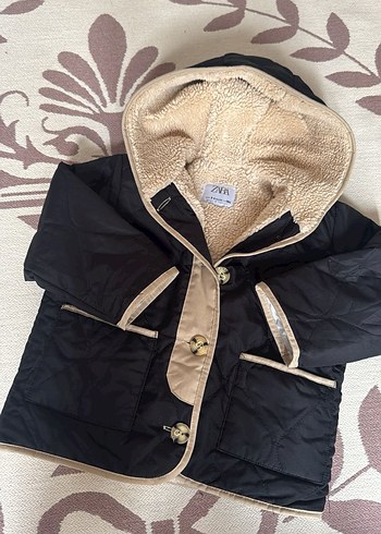 Kürklü Kapüşonlu Siyah Midi Mont Zara