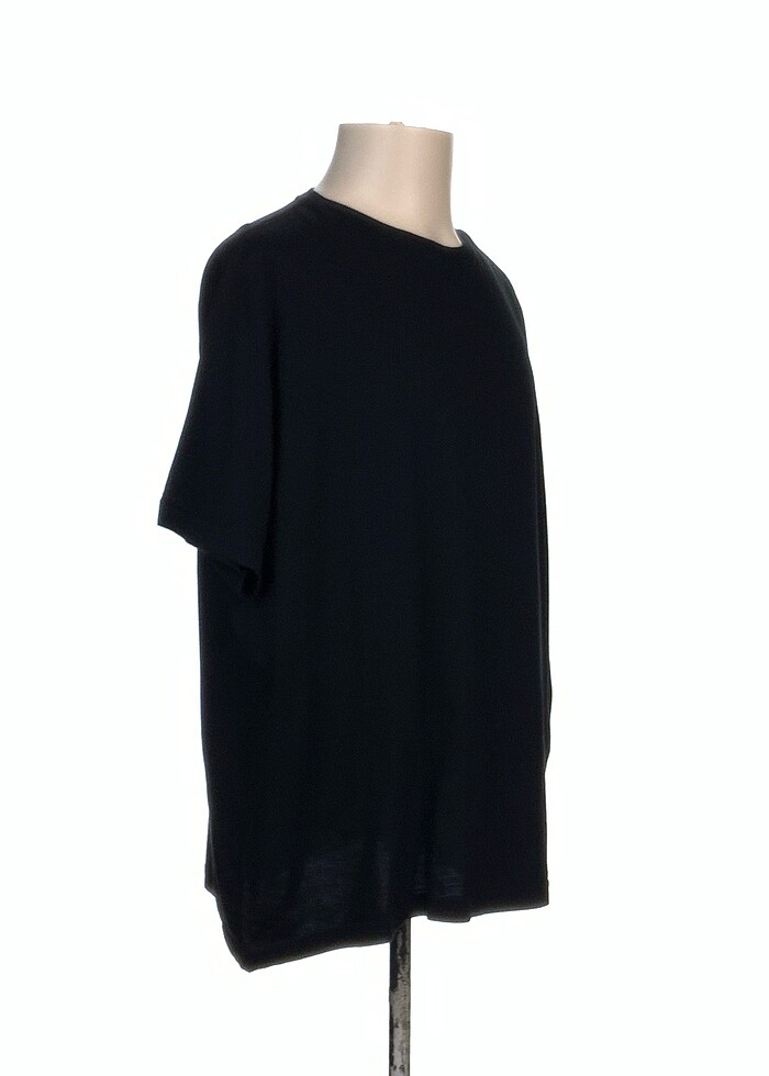 LC Waikiki T-shirt %70 İndirimli. - Görsel 2