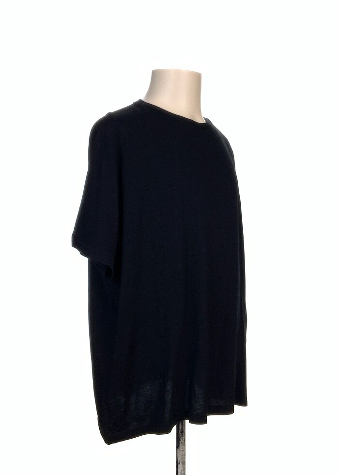 LC Waikiki T-shirt %70 İndirimli. - Görsel 2