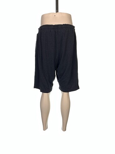 LC Waikiki Mini Şort %70 İndirimli. - Görsel 3