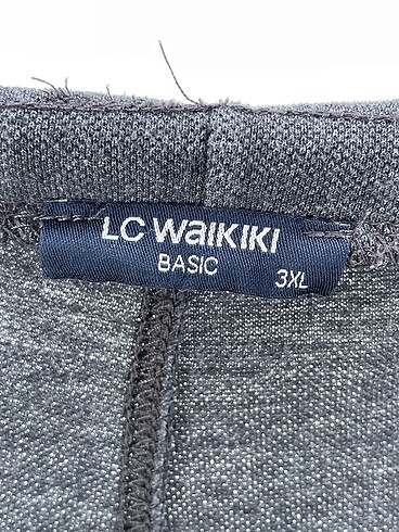 LC Waikiki Mini Şort %70 İndirimli. - Görsel 4