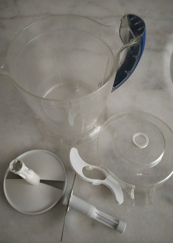 Arnica Beyaz ve Gri Plastik Doğrayıcı Haznesi
