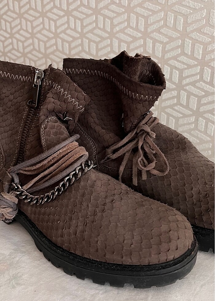 Derimod bot - Görsel 3