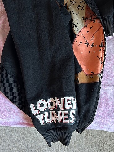 Mavi Jeans looney tunes hirka