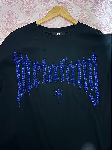 Les Benjamins metafang sapphire tee