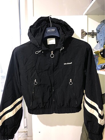 Bershka mont