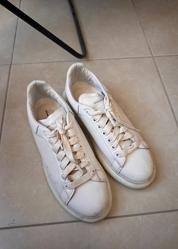 Beyaz Minimalist Kadın Sneakers