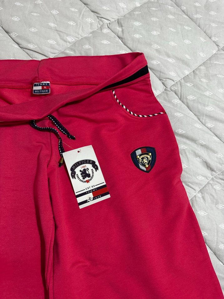 Kız Çocuk Kırmızı Rahat Kesim Eşofman Altı - Görsel 3