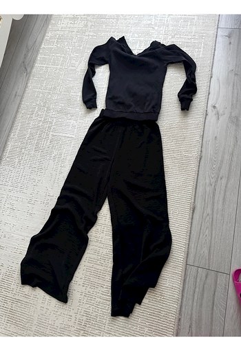 Siyah Yüksek Yakalı Eşofman Takımı - Görsel 4