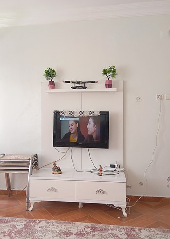 televizyon fazla kullanılmamış güzel çekimi iyi - Görsel 2