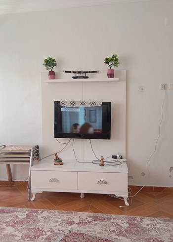 televizyon fazla kullanılmamış güzel çekimi iyi - Görsel 4