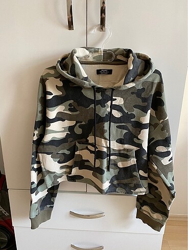 Crop sweatshirt