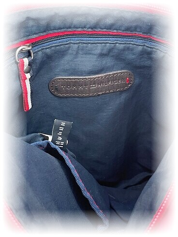  Beden Tommy Hilfiger Kol Çantası %70 İndirimli.