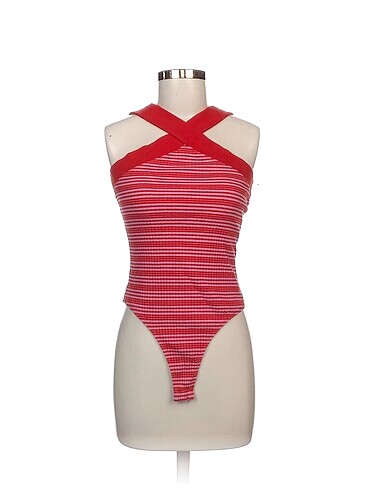 Zara Bluz %70 İndirimli.