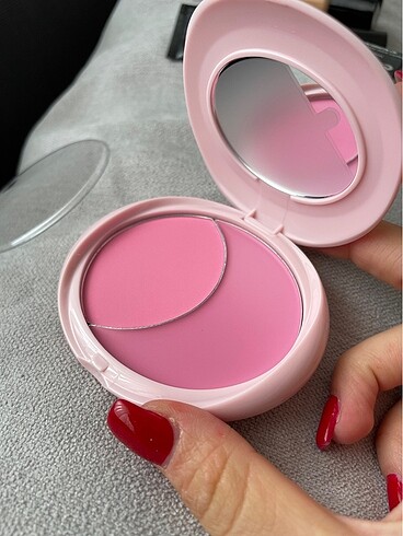 Sheglam krem ve toz allık