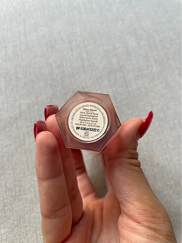 Sheinside Sheglam likit aydınlatıcı