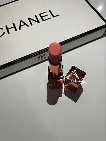 Nars NARS lipstick