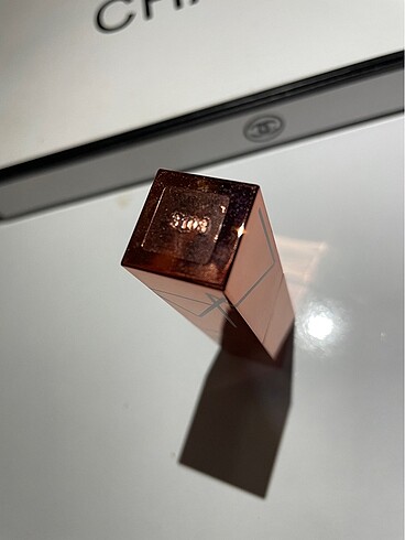  Beden NARS lipstick