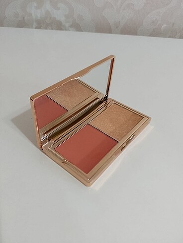 Charlotte tilbury allık kit