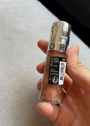 Beden Parlak Bej Dudak Parlatıcısı