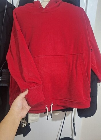 Kırmızı sweat