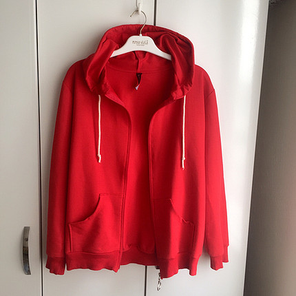 l Beden kırmızı Renk Kırmızı sweatshirt