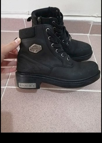 Koyu Kahverengi Sokak Stili Erkek Ayakkabı Bağcığı - Görsel 2