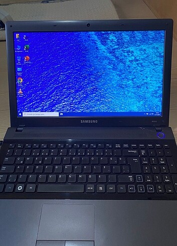  Beden Renk Çok Uygun Fiyata Temiz 10 GB RAM Samsung Laptop 