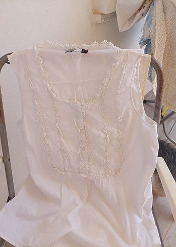 Nakışlı Beyaz Bluz - Görsel 4