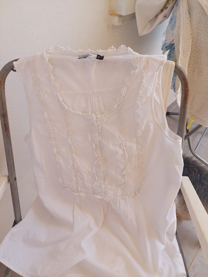 Nakışlı Beyaz Bluz - Görsel 4