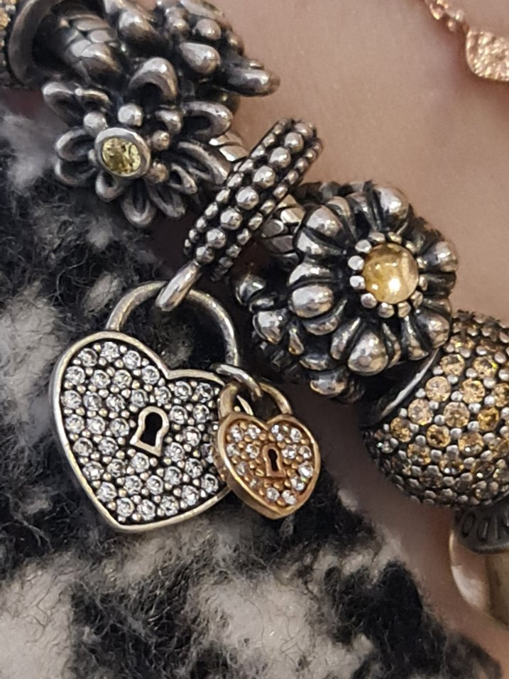 pandora two tone charm - Görsel 3