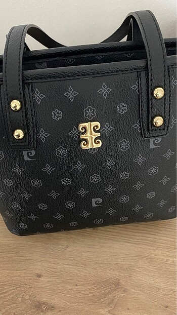 Pierre Cardin Kadın Siyah Monogram Omuz Çantası 05PO23Y1715