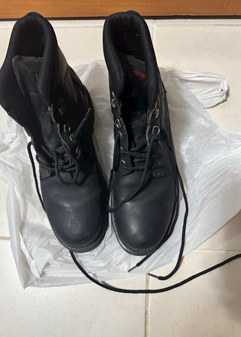 Erkek orijinal bot - Görsel 2