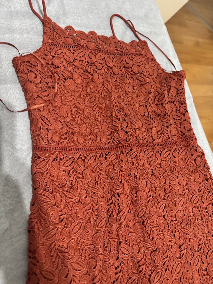 Mango Dantel Detaylı Kahverengi Midi Elbise - Görsel 3