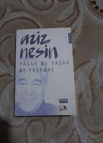 YAŞAR NE YAŞAR NE YAŞAMAZ AZİZ NESİN