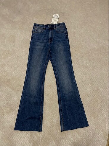 Stradivarius Flare Jean
