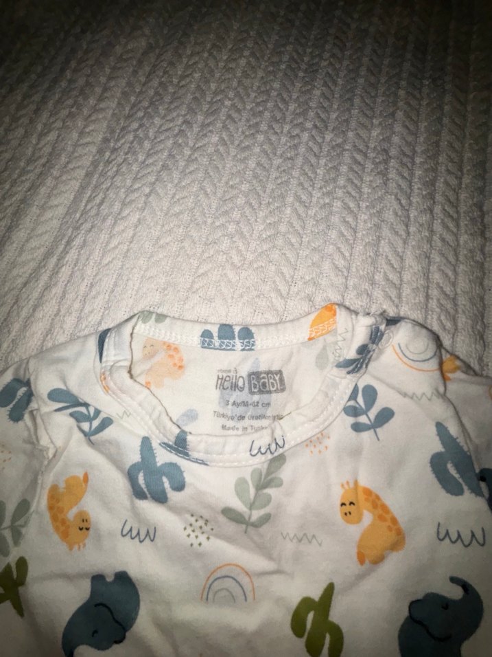 Kısa Kollu Pamuklu Bebek Tulum - Görsel 3