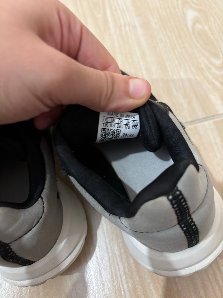 Erkek Çocuk Siyah Cırtlı Sneakers - Görsel 5