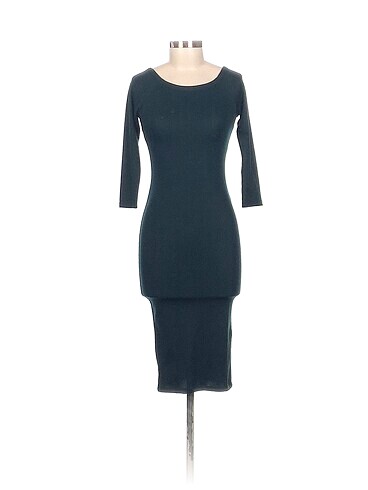 Zara Kısa Elbise %70 İndirimli.