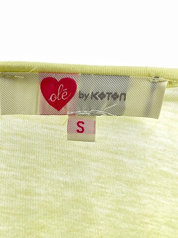 s Beden sarı Renk Koton T-shirt %70 İndirimli.