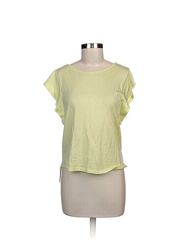 Koton T-shirt %70 İndirimli.