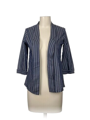 Diğer Blazer %70 İndirimli.