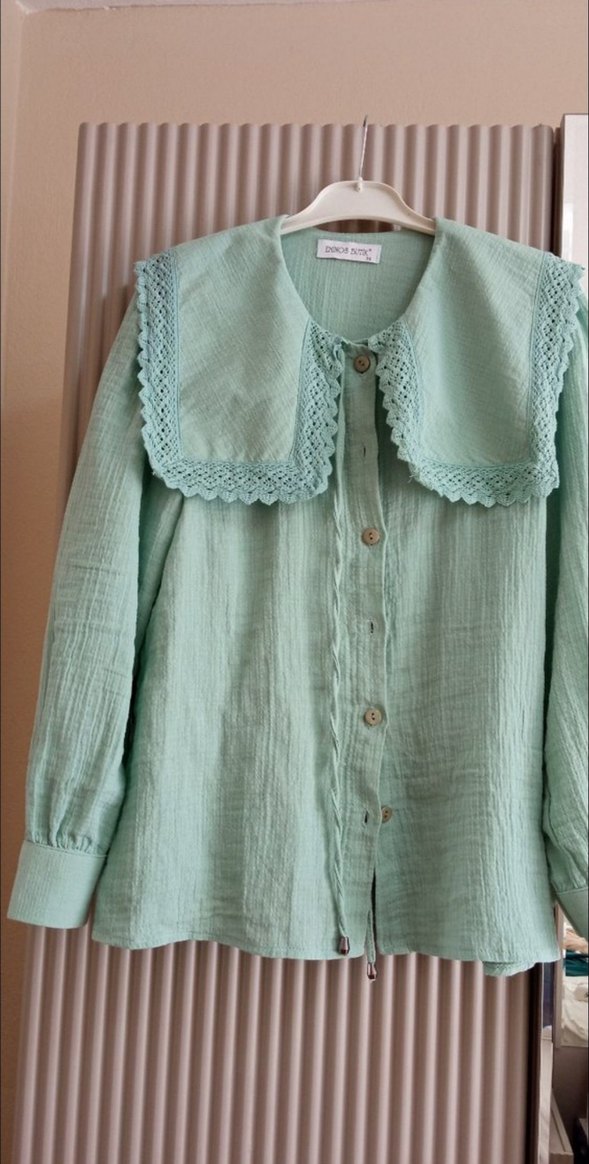 Dantel Yakalı Müslin Gömlek - Görsel 2